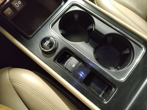 Used 2020 Lincoln Corsair FWD image 26