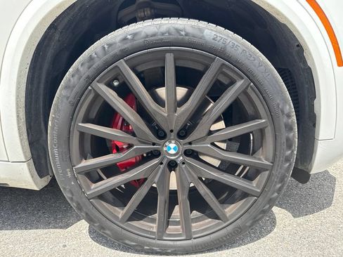 Used 2025 BMW X5 sDrive40i w/ M Sport Package RWD image 4