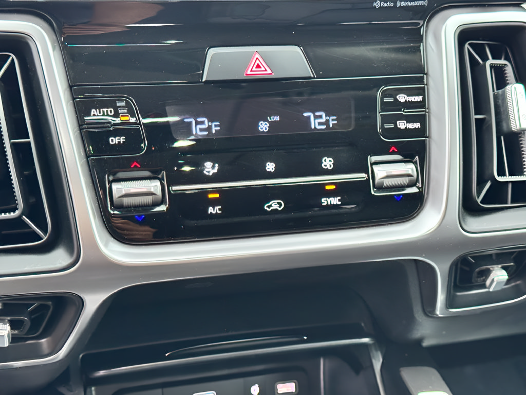 Used 2023 Kia Sorento S w/ Panoramic Sunroof Package FWD image 20