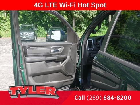 New 2026 RAM 1500 4x4 Crew Cab image 20