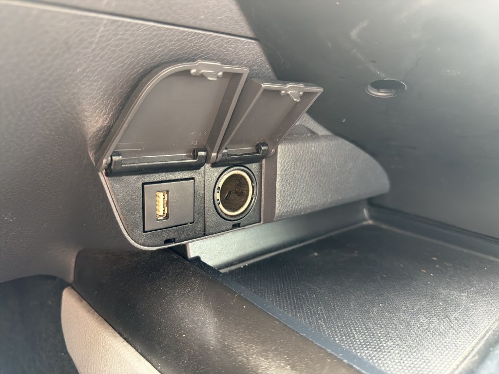 Used 2023 Toyota Camry SE FWD image 30