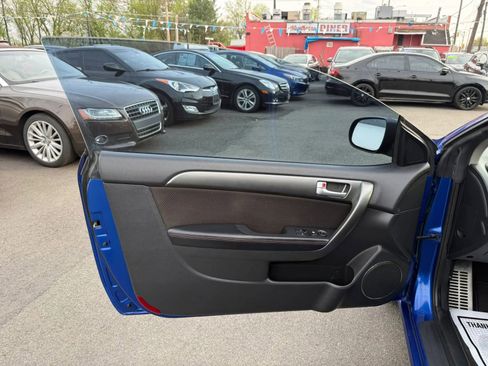 Used 2010 Kia Forte Koup SX image 13