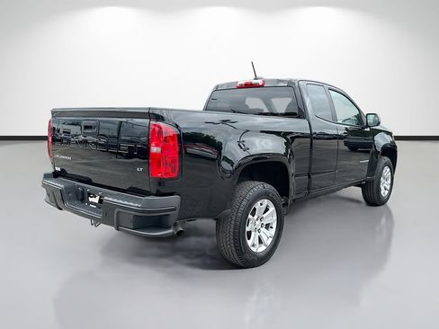 Used 2022 Chevrolet Colorado LT w/ Fleet Safety Package RWD image 3