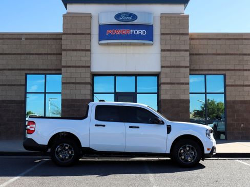 New 2026 Ford Maverick XLT image 5