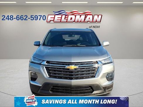 Used 2023 Chevrolet Traverse LT FWD image 7