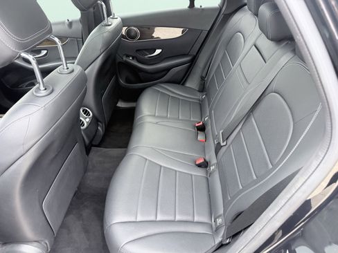 Used 2020 Mercedes-Benz GLC 300 GLC 300 image 36