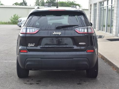 Used 2021 Jeep Cherokee Latitude Plus AWD/4WD image 8