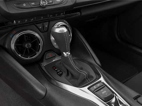 Used 2023 Chevrolet Camaro LT w/ RS Package image 5