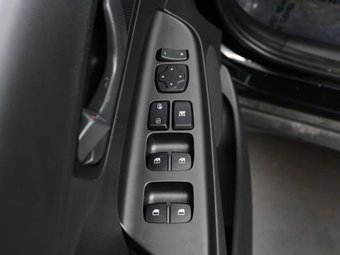Certified 2023 Hyundai Kona SEL AWD/4WD image 10