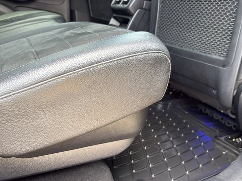 Used 2022 Mercedes-Benz GLE 350 image 25