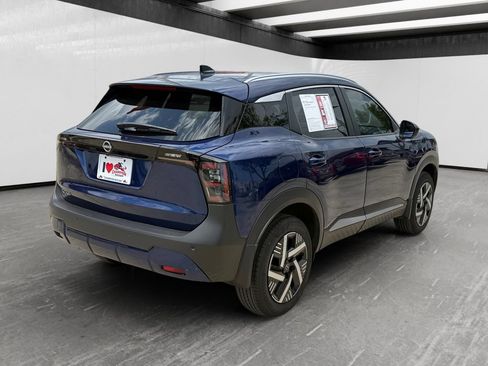 Used 2026 Nissan Kicks SV FWD image 5