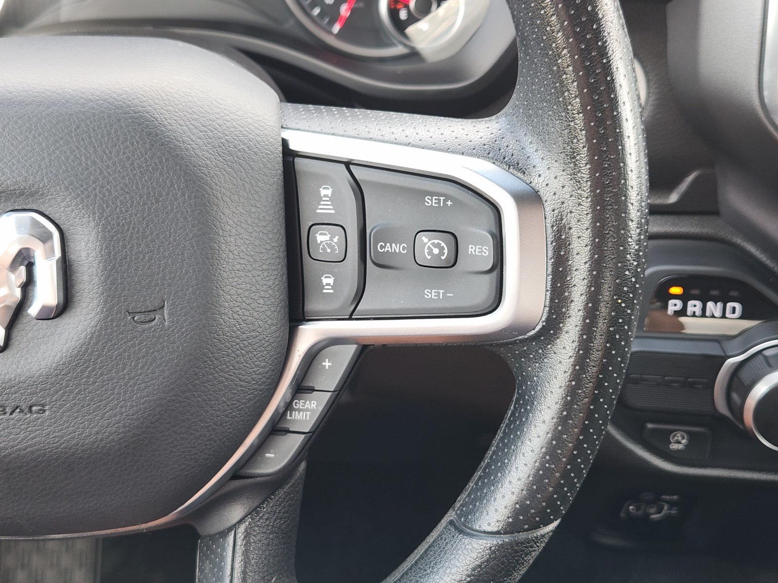 Used 2025 RAM 1500 Big Horn RWD image 40