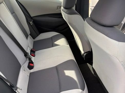 Used 2026 Toyota Corolla LE FWD image 33