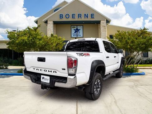 Used 2023 Toyota Tacoma TRD Off-Road AWD/4WD image 6