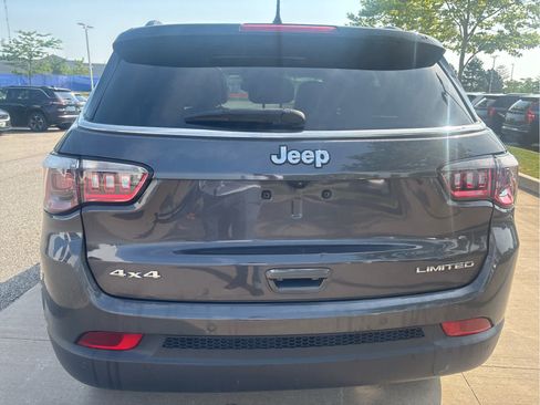 Used 2024 Jeep Compass Limited w/ Sun and Sound Group AWD/4WD image 6