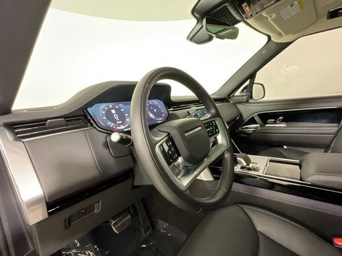 Certified 2024 Land Rover Range Rover SE AWD/4WD image 15