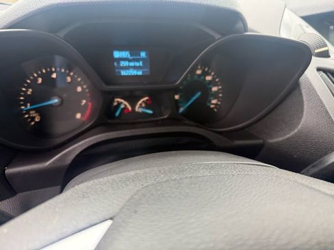 Used 2016 Ford Transit Connect XLT image 13