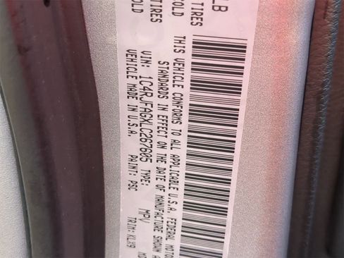 Certified 2020 Jeep Grand Cherokee Altitude image 34