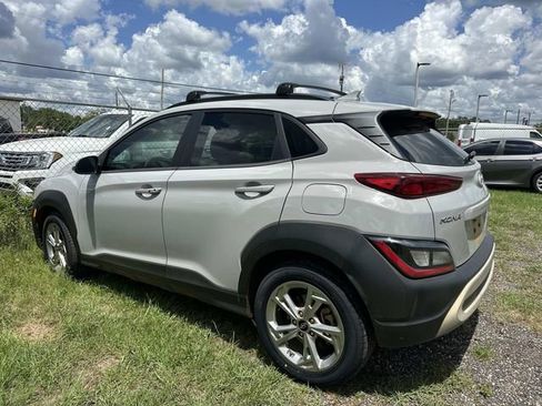 Used 2023 Hyundai Kona SEL AWD/4WD image 4