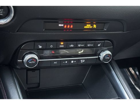 Certified 2024 MAZDA CX-5 Carbon Edition image 22