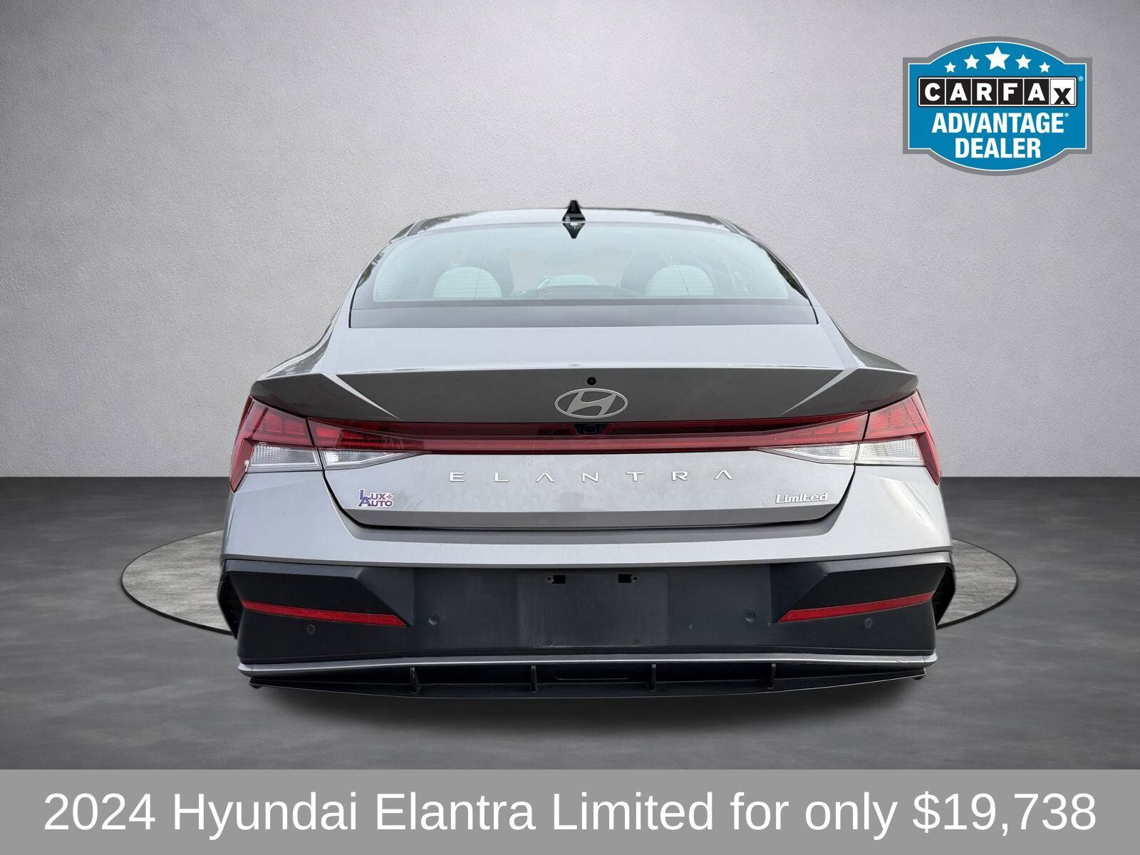 Used 2024 Hyundai Elantra Limited FWD image 6
