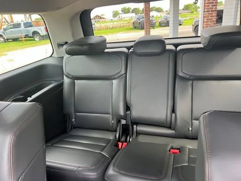 Used 2025 Ford Expedition Active AWD/4WD image 24