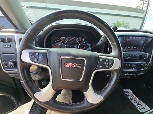Used 2017 GMC Sierra 1500 SLT w/ SLT Premium Package image 10