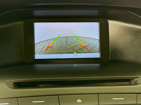 Used 2017 Ford Focus SE w/ Cold Weather Package image 14