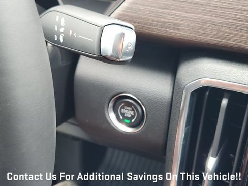 New 2026 GMC Acadia Denali w/ Super Cruise Package FWD image 16