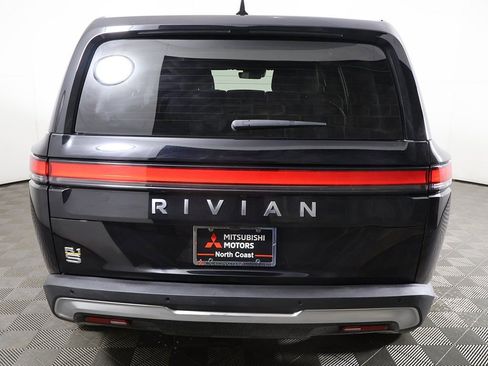 Used 2024 Rivian R1S Adventure image 17