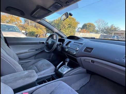 Used 2006 Honda Civic LX image 10