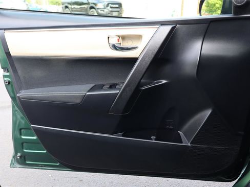 Used 2014 Toyota Corolla LE FWD image 22
