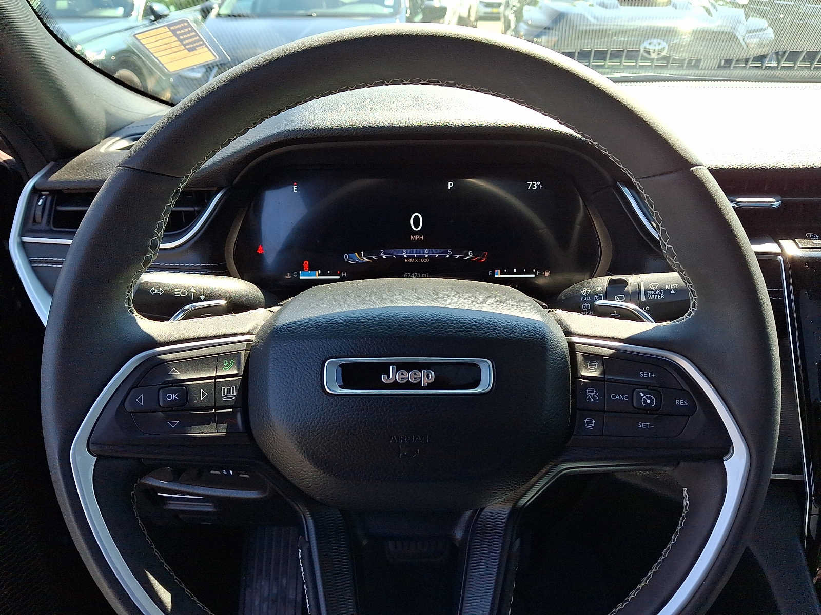 Used 2023 Jeep Grand Cherokee L Laredo AWD/4WD image 22