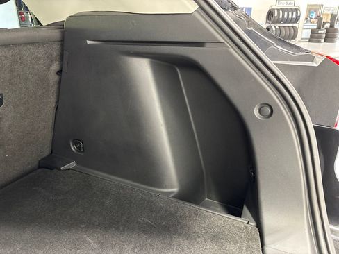 Used 2023 Chevrolet TrailBlazer LT FWD image 37