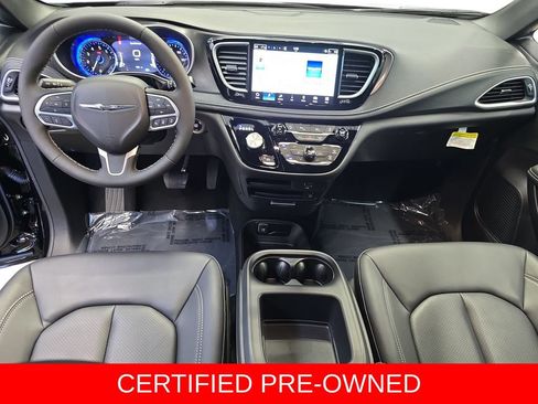 Used 2026 Chrysler Pacifica Select AWD/4WD image 38