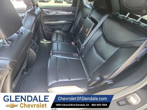 Used 2022 Cadillac XT5 Luxury FWD image 21