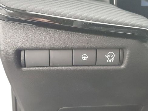 New 2026 Nissan Kicks SR image 26