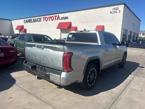 Used 2022 Toyota Tundra Limited image 4