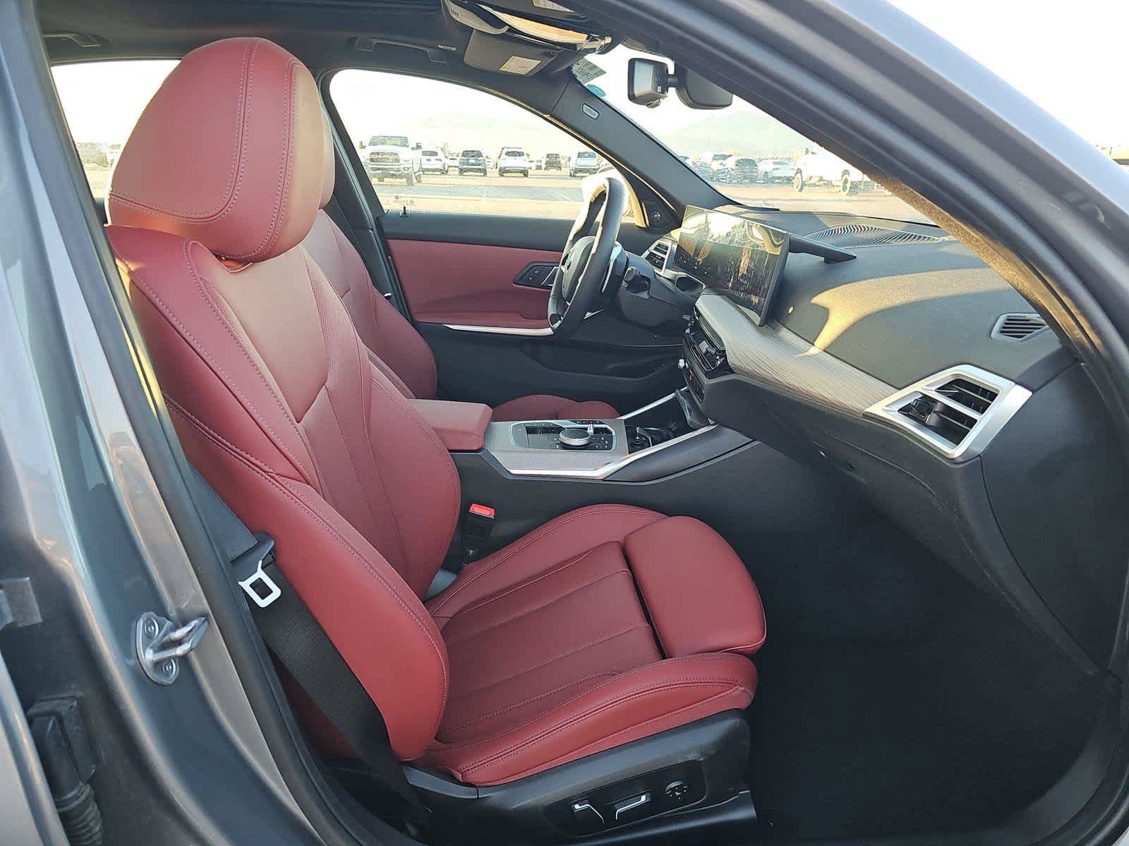 Used 2026 BMW 330i Sedan w/ Premium Package RWD image 6