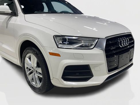 Used 2017 Audi Q3 2.0T Premium Plus image 3