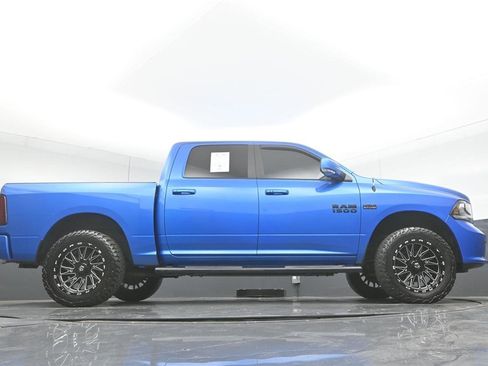Used 2018 RAM 1500 Sport w/ Hydro Blue Sport Package AWD/4WD image 32