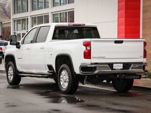 Used 2021 Chevrolet Silverado 3500 LT w/ Convenience Package image 6