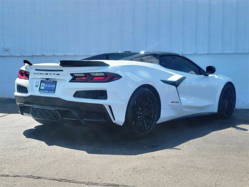 Used 2024 Chevrolet Corvette Z06 image 5