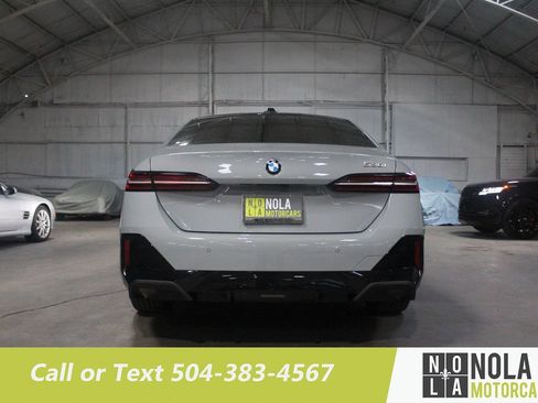 Used 2024 BMW 530i w/ Executive Package RWD image 12