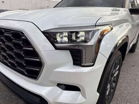 Used 2024 Toyota Sequoia Platinum image 10