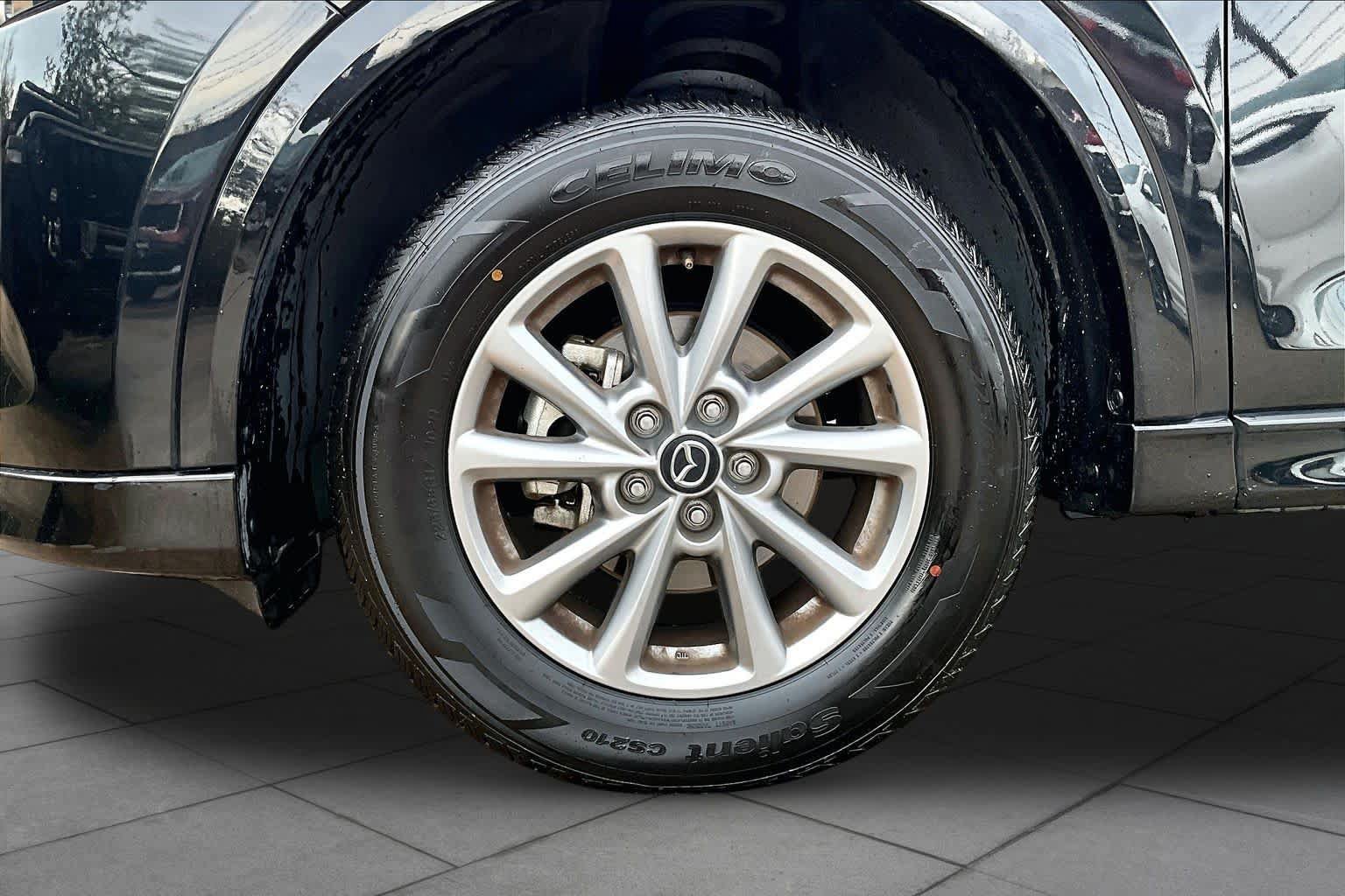 Used 2025 MAZDA CX-5 AWD 2.5 S w/ Select Package image 11