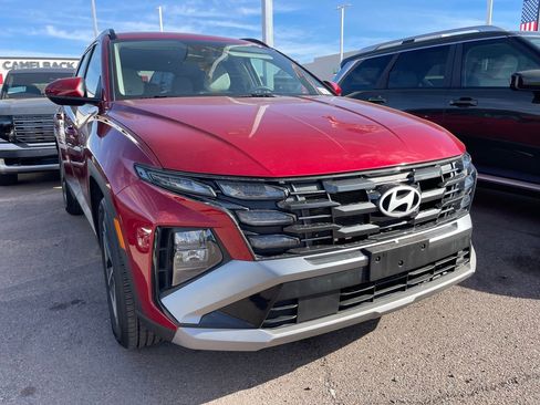 Certified 2025 Hyundai Tucson SEL image 1