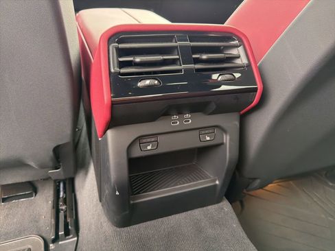 Used 2024 BMW i5 M60 w/ Premium Package image 37