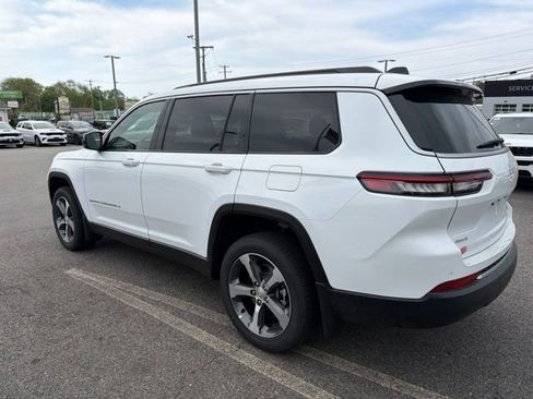 New 2026 Jeep Grand Cherokee L Limited AWD/4WD image 5