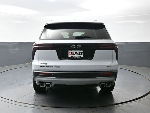 New 2026 Chevrolet Traverse Z71 w/ Enhanced Driving Package image 10